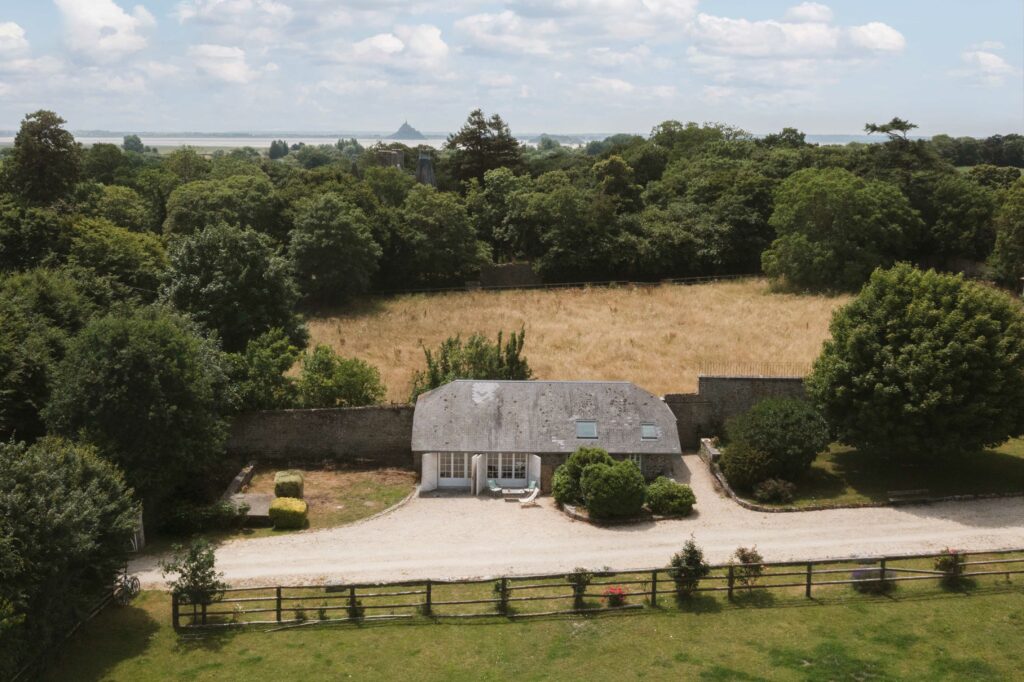 Gîte au bord de la baie du mont saint michel